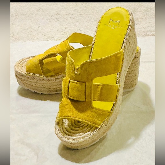 Marc Fisher LTD Robyn Espadrille Sandal Yellow Suede Juke Wedge Platform Size 9 - Picture 4 of 13